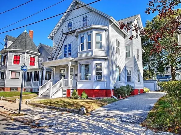 75-77 Olive St #1, Pawtucket, RI 02860