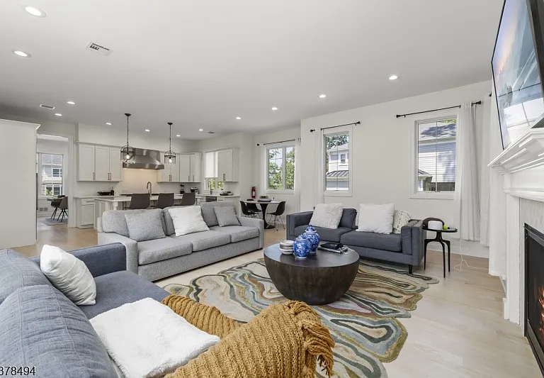 20 Woodfern Rd — Photo 21