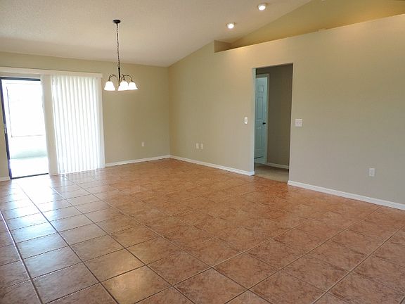 2nd image of 1308 Wyngate Dr