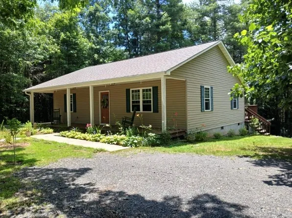 3427 Hebron Rd, Galax, VA 24333