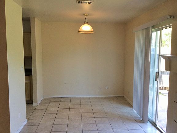 2nd image of 915 N Brents Ave