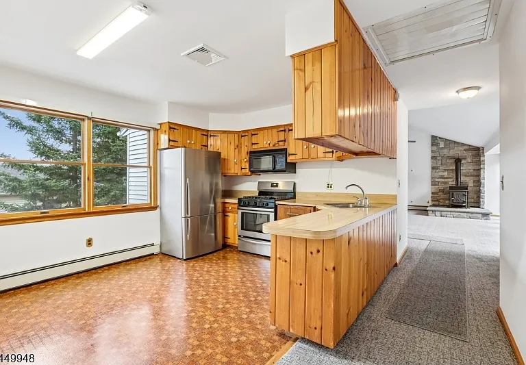 488 Cedar Ln — Photo 11