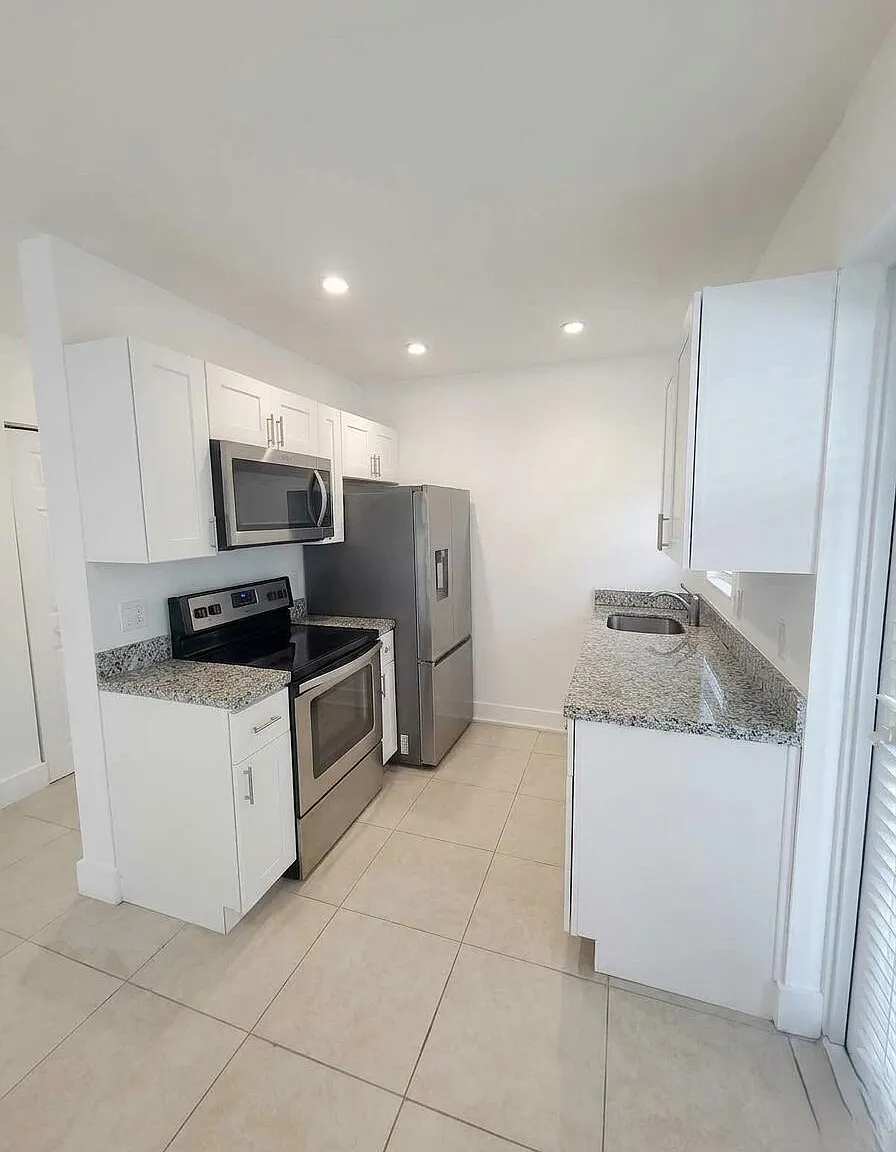 1 bed, 1.0 bath, 2618 sqft, $2,550 — Photo 4
