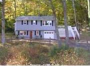 126 Book Hill Rd, Deep River, CT 06417