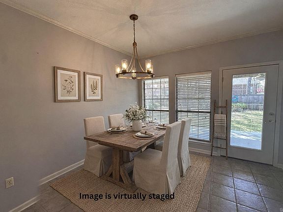 4th image of 881 Copperfield Cir