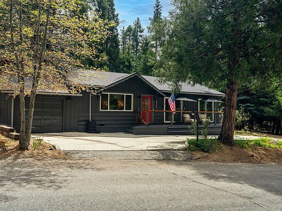 4th image of 25106 Rim Rock Rd