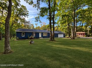 401 Schoolhouse Rd, East Stroudsburg, PA 18302