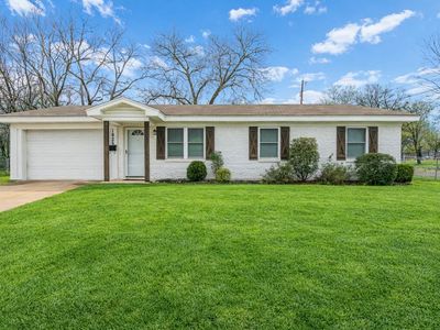 1025 5th St SW, Paris, TX, 75460