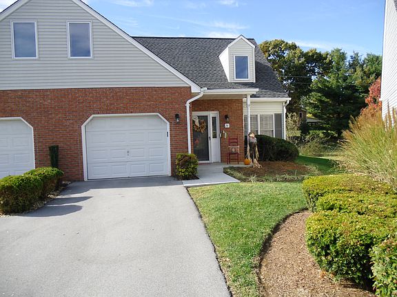 2nd image of 1725 W Lakeview Dr Unit 24
