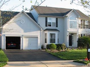 21 Inverness Ln, East Windsor, NJ 08520