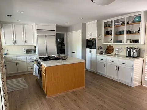 Spacious Kitchen