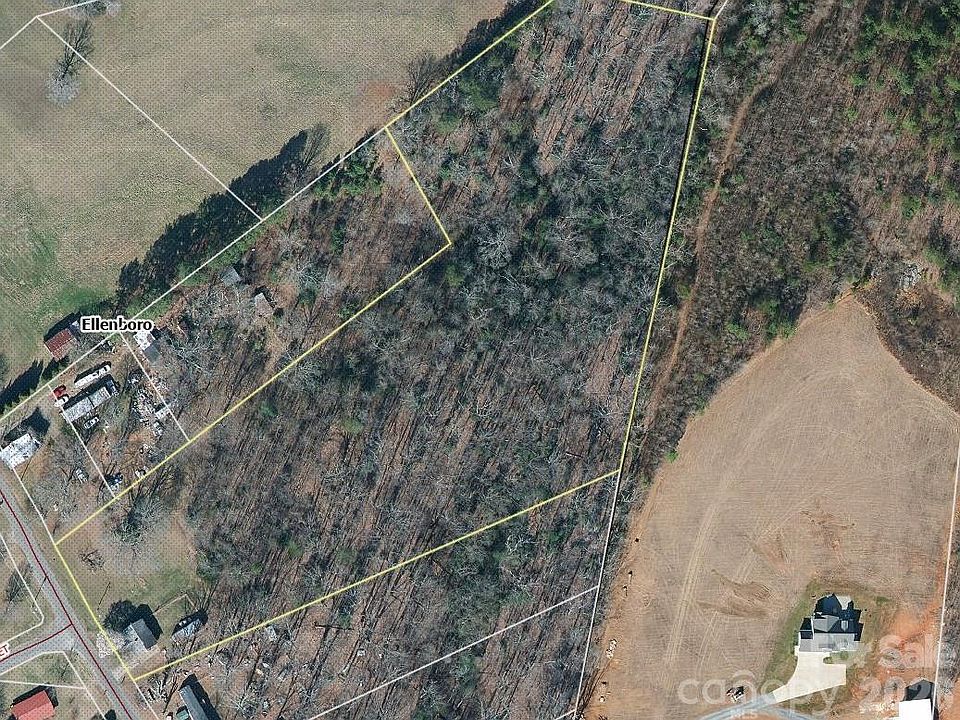 1st image of 208 Short Rd