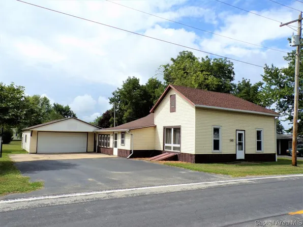 301 W Hunt Ave, Alexis, IL 61412