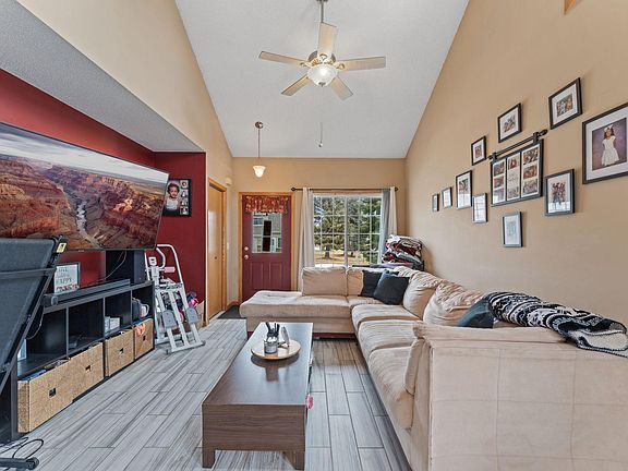 4th image of 2196 Flamingo Dr