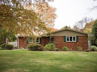 222 Haymont Dr, Gibsonia, PA 15044