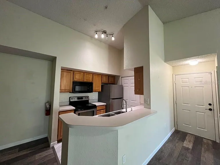 13025 Mulberry Park Dr #332 — Photo 2