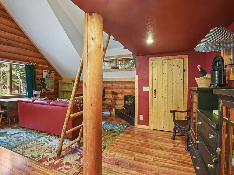 641 Chad Rd — Photo 38
