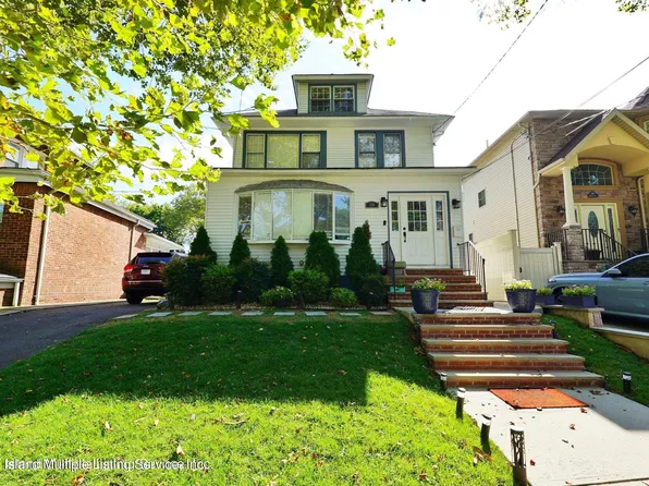 210 Bancroft Ave, Staten Island, NY 10306