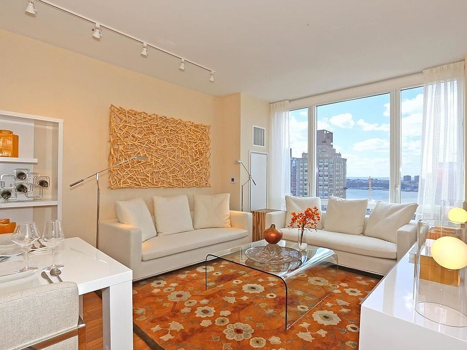 1st image of 160 W 62nd St APT 12H