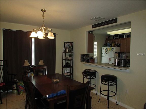 3rd image of 5442 Fieldstone Dr