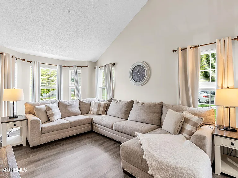 2907 Greenspire Ct #2907 — Photo 8