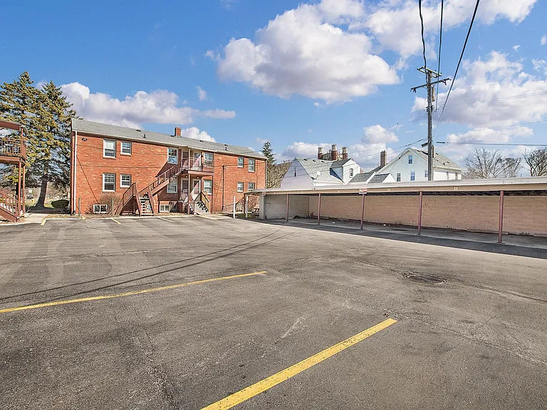 50 Virginia Dr #6 — Photo 12