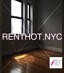 Rented by Weissman Realty