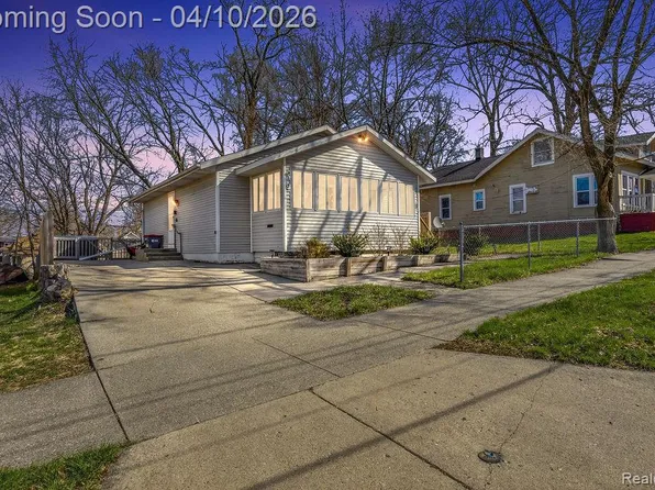 339 Brown St SW, Grand Rapids, MI 49507