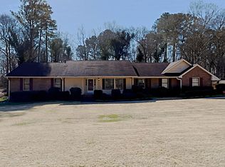 542 Kenwood Rd, Fayetteville, GA 30214