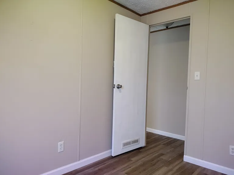 129 Pine Blf — Photo 9