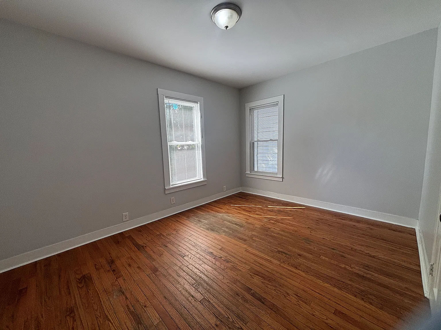 2 bed, $1,650 — Photo 4