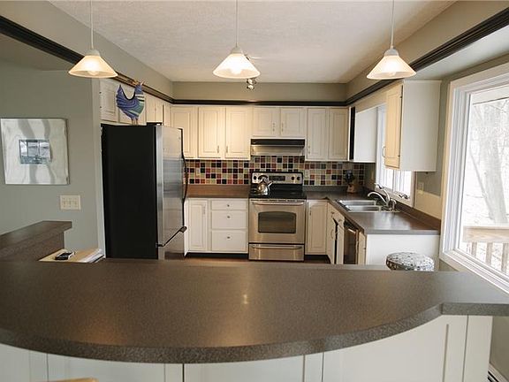 3rd image of 9987 E Grandview Ct