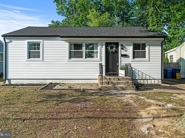 315 Crawford Ave, Maple Shade, NJ 08052