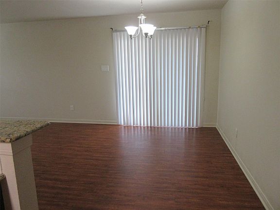 5th image of 2804 Crystal Cir #A
