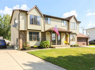 12 Jessica Ln, Depew, NY 14043