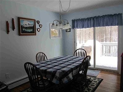 4th image of 2 Glenvue Dr N