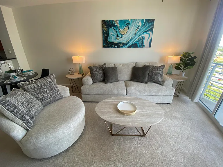 1551 N Flagler Dr #1106 — Photo 6