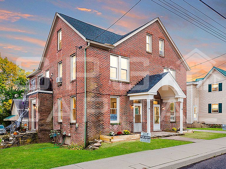 83 E York St, Biglerville 2 Apartments Biglerville, PA Zillow