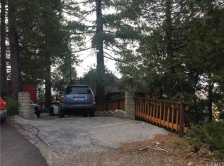 24494 Altdorf Dr, Crestline, CA 92325