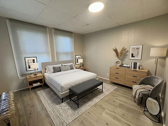 3rd image of 643 Lincoln St APT 1