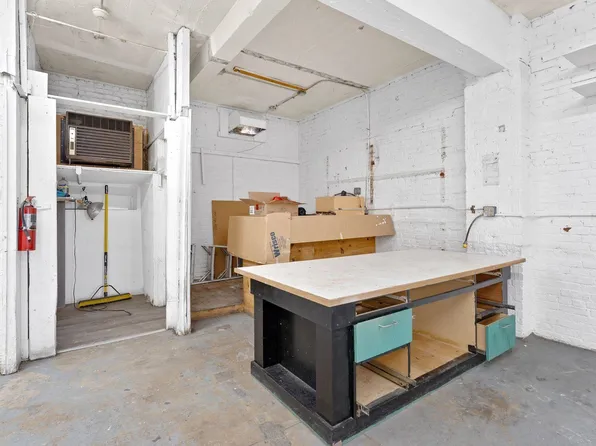 706 7th Street image 33 of 38