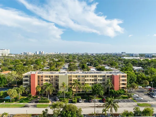 2400 NE 10th St APT 203, Pompano Beach, FL 33062
