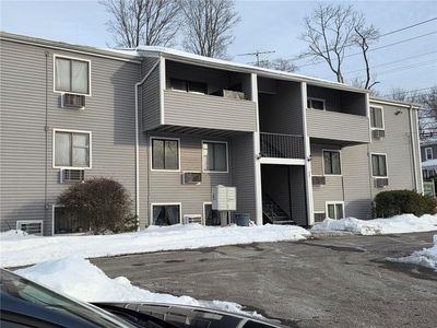 36 Cowesett Ave APT 5, West Warwick, RI, 02893
