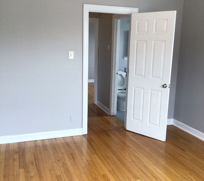 1st image of 7251 S Phillips Ave #7261-3A