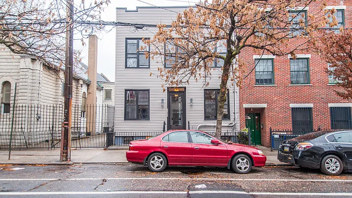 Rented by Nooklyn NYC LLC | media 10