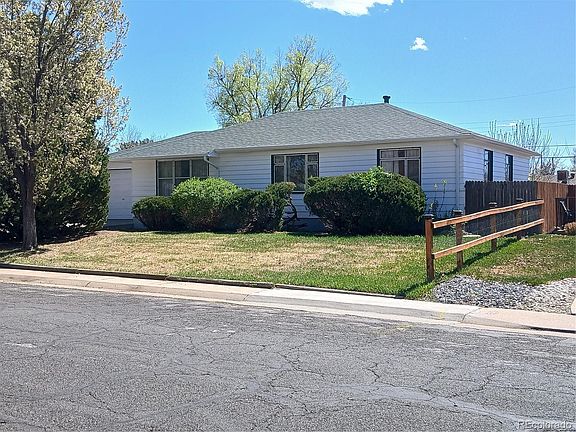 2nd image of 10090 E Lowry Place