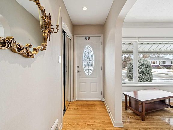 4th image of 1228 Richland Rd NE