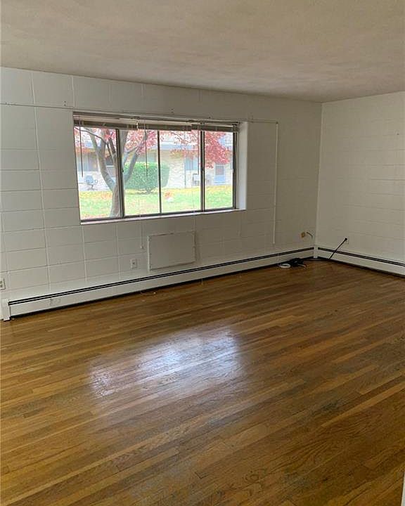 1st image of 1890 Broad St APT 117
