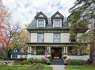 912 Sterling Ave, Flossmoor, IL