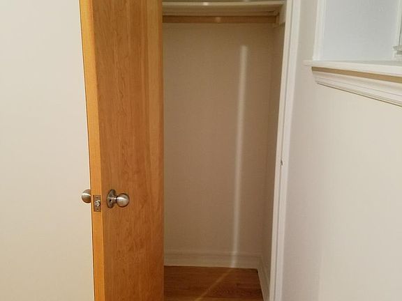 3rd image of 1680 E 22nd St APT 307